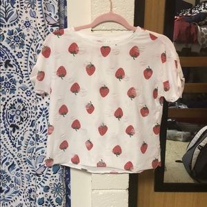 T-Shirt with Strawberries